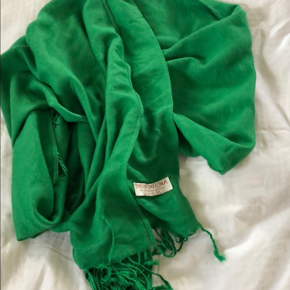 Green Scarf